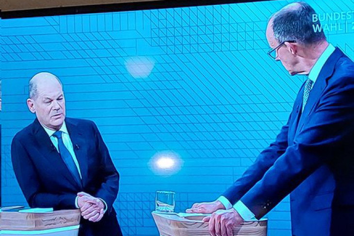 Látszólag lazán vette a kritikát Olaf Scholz, de ki jött ki jobban a vitából?