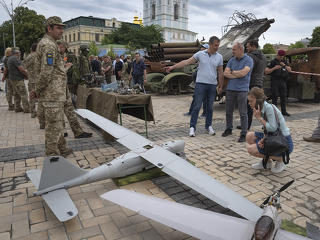 Az oroszok nem fogynak ki az iráni drónokból, az ukránok nehezen bírnak velük