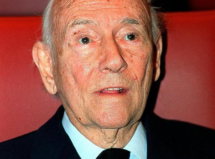 Elhunyt Lázár János bécsi patrónusa, ezért késett a Divatcsarnok Zrt. beszámolójának leadása