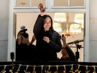 A Nobel-díjáról lekésett, de legalább a lányával találkozhatott a bujkáló venezuelai ellenzéki vezető