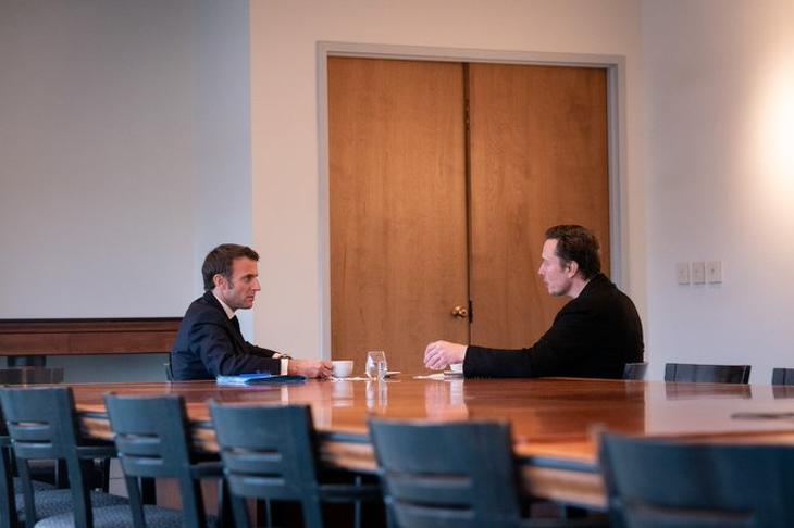 A Twitterről tárgyalt Emmanuel Macron és Elon Musk