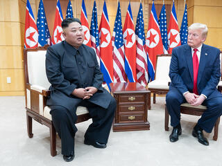 Formálódik Donald Trump és Kim Dzsongun következő találkozója, de van egy feltétel