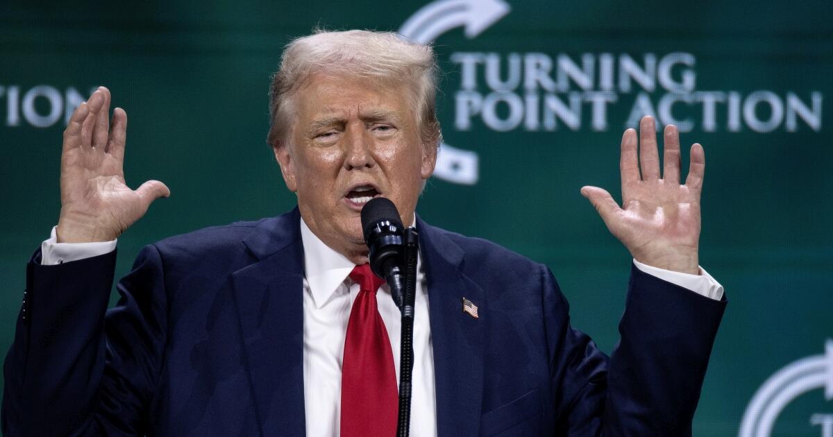 Bűnösnek találta Trumpot a bíróság