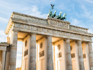 Berlin merész új stratégiája a megborult európai békerendszerben
