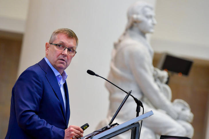 Matolcsy György elmozdítására készül a kormány?