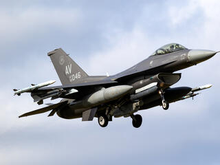 Orosz drón Románia felett – felszáltak az F-16-osok