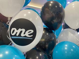 Bevezetné az 5,5G-t, és piacvezető szerepre tör a One