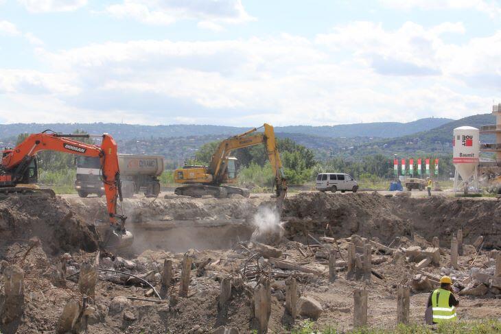 Megkötötték az önkormányzatok kezét a 3000 lakásos beruházásnál