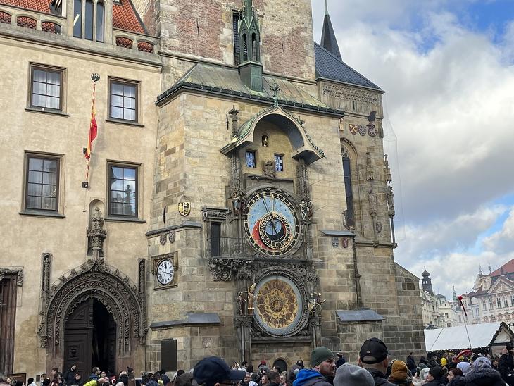 A XV. századi Orloj talán a leghíresebb prágai látványosság. Fotó: Dobos Zoltán / Privátbankár