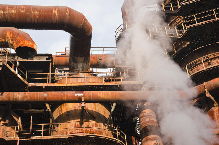 Azért a Karmelita kapott egy gyógyírt is