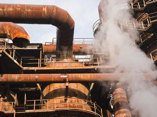 Azért a Karmelita kapott egy gyógyírt is