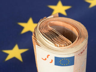 Nem csökkent az euróövezet külkereskedelmi többlete