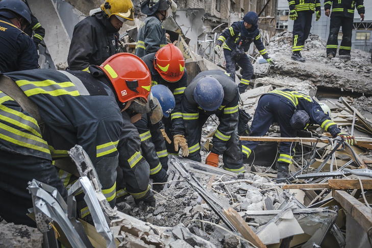 Megint New Yorkot bombázták az oroszok - Ukrajnában