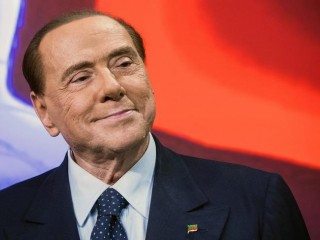 Elkelt Silvio Berlusconi lampedusai villája