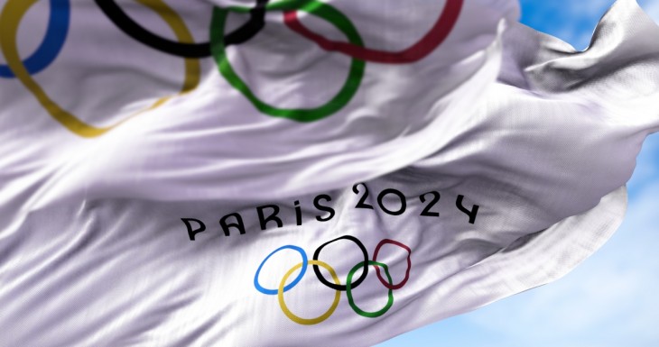 Lesz vajon fegyverszünet - netán béke - egy év múlva az Olimpia idején? Fotó: Depositphotos
