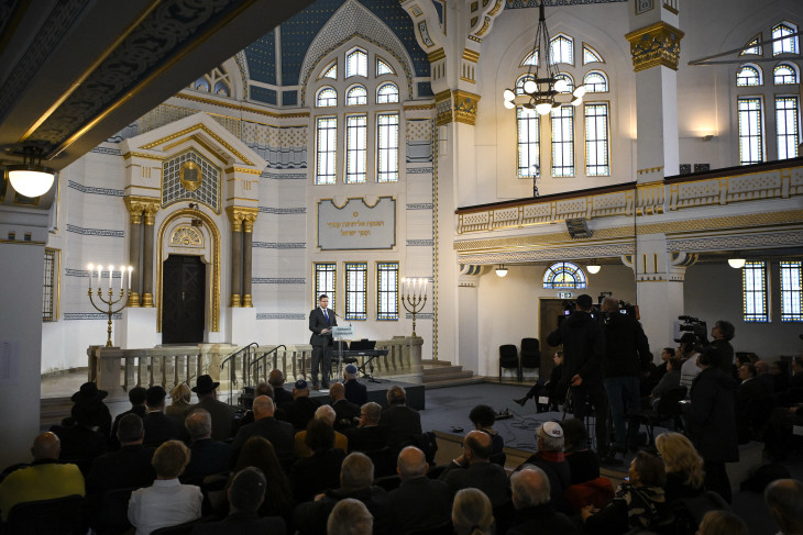 Gulyás Gergely a Holokauszt emléknapon beszél