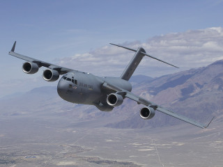 Boeing C-17 katonai gép