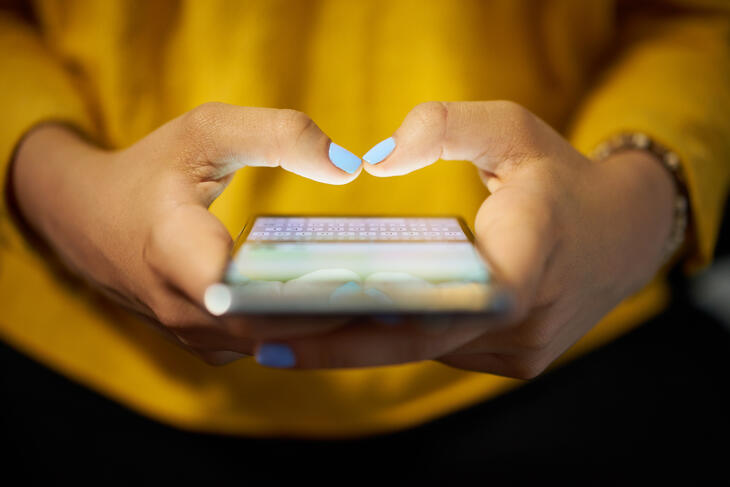 Hoppá, októberben olcsóbb lett telefonálni és internetezni!