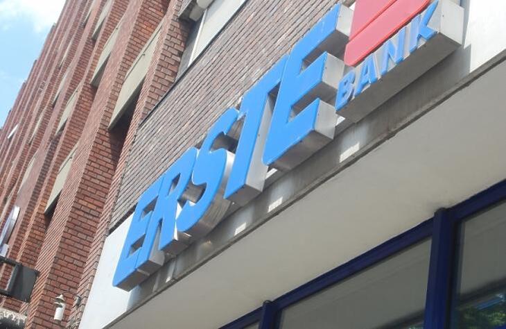 Reagált az Erste arra, hogy Simor András szerint az MNB alelnöke megzsarolta az Erste vezérét