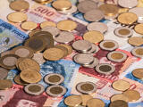 Készítse a zsebkendőt: így áll most a forint 