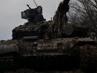 Ukrán katonák a fronton. 
