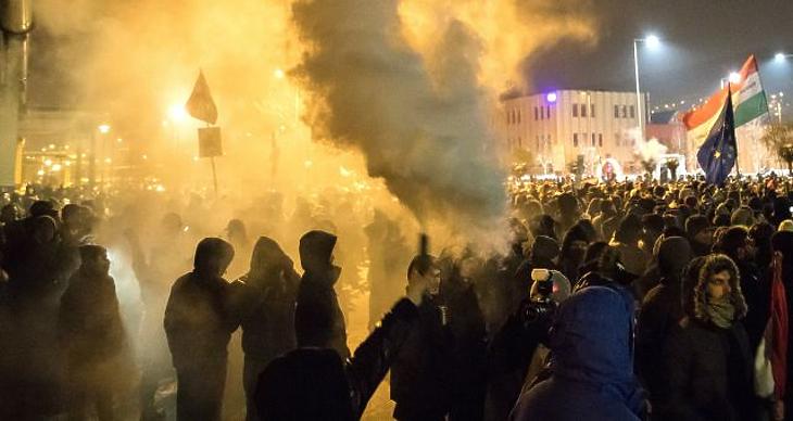 Rémálom a Kunigunda utcában, avagy miért fél a hatalom öt mondattól?