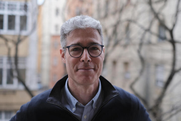 Ön is kérdezhet Ádám Zoltántól a hazai felsőoktatás helyzetéről és a gazdaságról - szerdán a Klasszis Klubban!