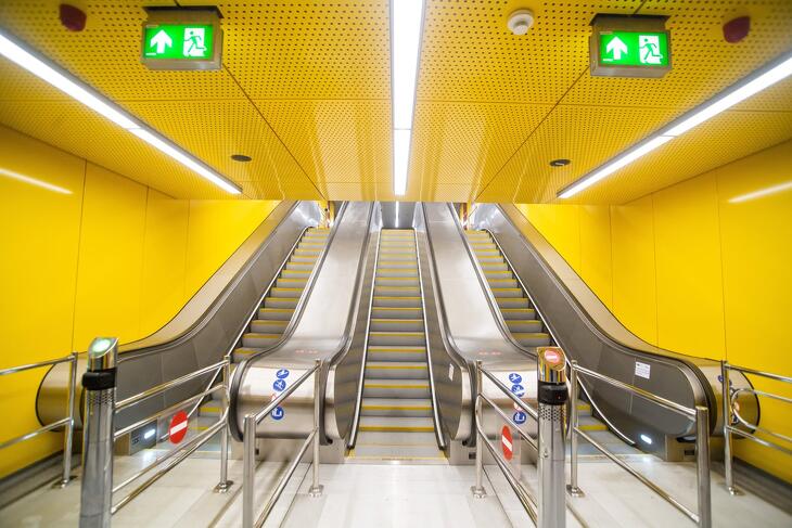 Új fizetési rendszer jön a budapesti metróknál