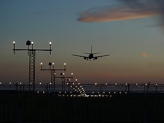 Mától többe kerül a Budapest feletti éjszakai repülés a légitársaságoknak