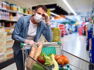 Több oroszországi szupermarket megfelezte az áfát az alapvető élelmiszereknél