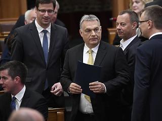 Orbán Viktor: 1,9 millió szülő 600 milliárd forintot kap 2022 elején