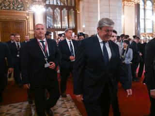 Tapasztalt segítőt kaphat maga mellé Kapitány István
