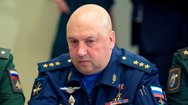 Szergej Surovikin tábornok tagad. Fotó: TASS