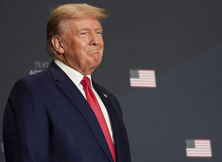 Újabb iratok lehetnek nyilvánosak a Trump-házkutatásról