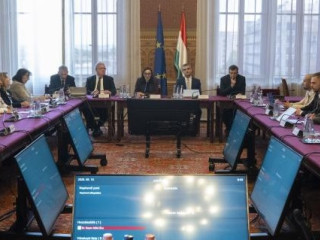 A Magyar-kormány megmakacsolta magát migrációs ügyben