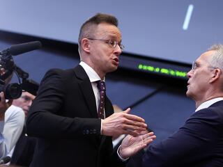 Tagadja az Európai Bizottság Szijjártó Péter vádjait, neki is tudnia kellene az igazságról