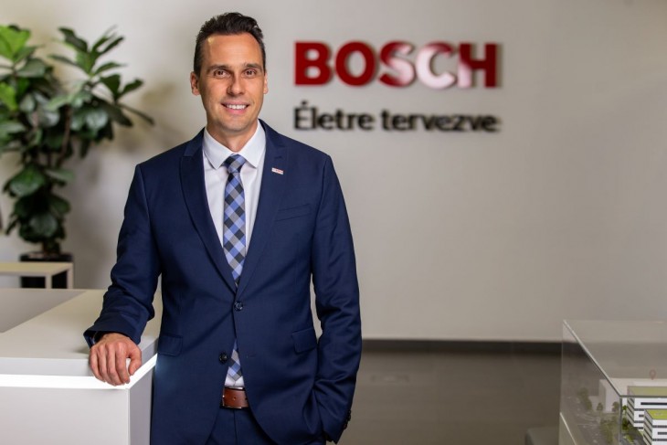 A karácsony az Istvánok ünnepe is a Bosch Magyarország vezérigazgatójánál. Fotó: Bosch