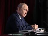 Egészen furcsa választ adott Putyin szóvője Trump dühöngésére