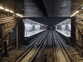 Átadták a 3-as metró felújított szakaszát