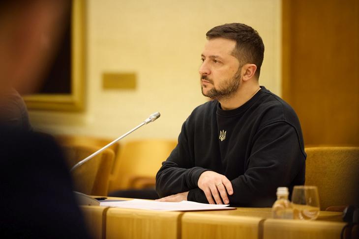 Zelenszkij nagyobb tisztogatásba fog, mint elsőre gondolták 