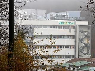 Egy hónap múlva oltják a németeket, benyújtotta engedélykérelmét a BionTech-Pfizer 