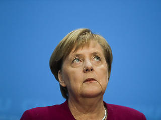 Merkel kezéből kiesett az ellenőrzés – egyre többen fordulnak a kancellár ellen