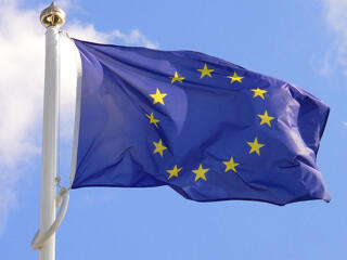 Tovább várakozik a kormány, már csak Magyarország vár az EU-s hitelre