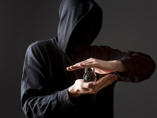 Figyelem! Önt megint meglopták – új időre virradtunk