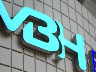 Budapest Mészáros Lőrinc bankjától is vesz fel hitelt 