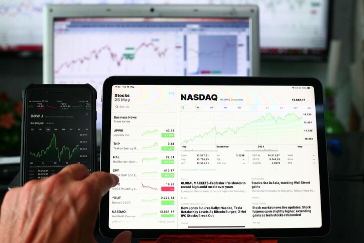 A Nasdaq Composite tovább kúszott felfelé