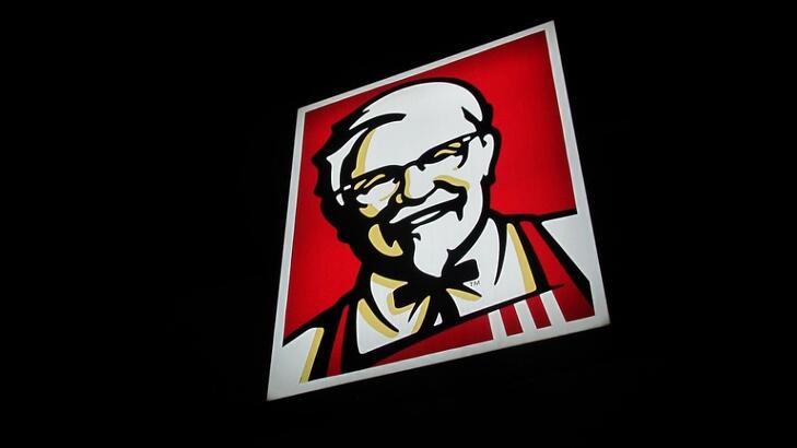 Mi bajuk van Pakisztánban a KFC éttermekkel? Már egy halott is van