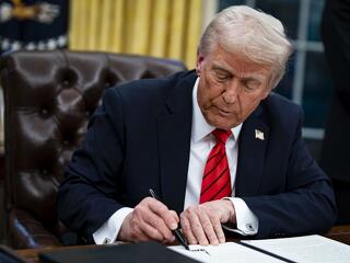 Donald Trump megint beintett Joe Bidennek 