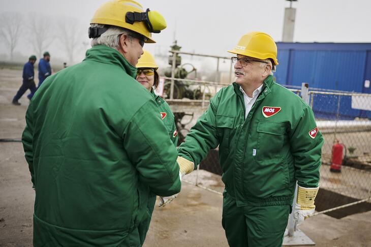 A tévénézők leválnának az orosz kőolajról, Hernádi Zsolt nem