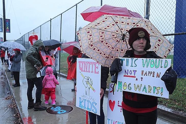 Történelmi sztrájk Amerikában – min akadtak ki a tanárok?